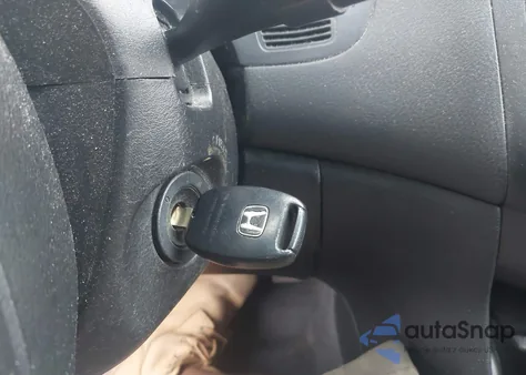 2005 Honda Accord 2.4 Lx from USA, damaged, VIN 1HGCM56405A069010